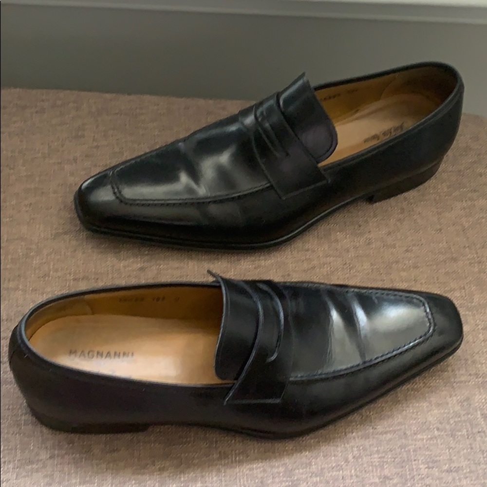 Magnanni black mens shoes